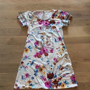 🐶INSTA GIRL “Beautiful” flower dress🐶